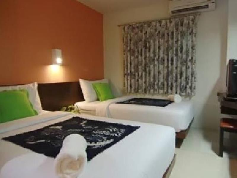 Khaosan Holiday Bangkok Extérieur photo