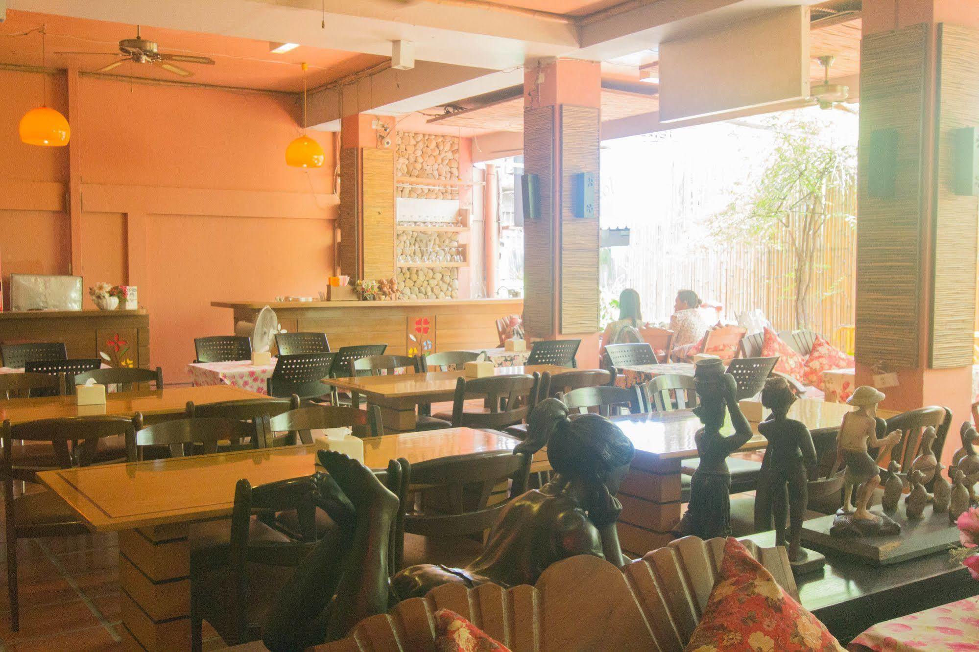 Khaosan Holiday Bangkok Extérieur photo
